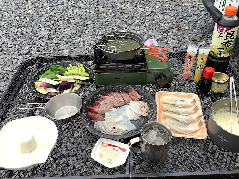 キャンプ飯